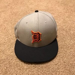 Detroit lions hat